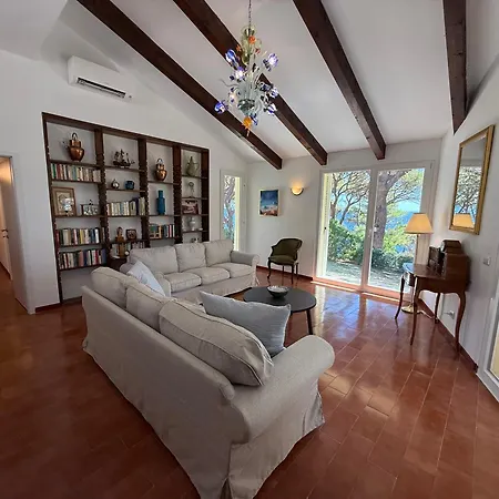 Star - Tesi Viaggi Villa *